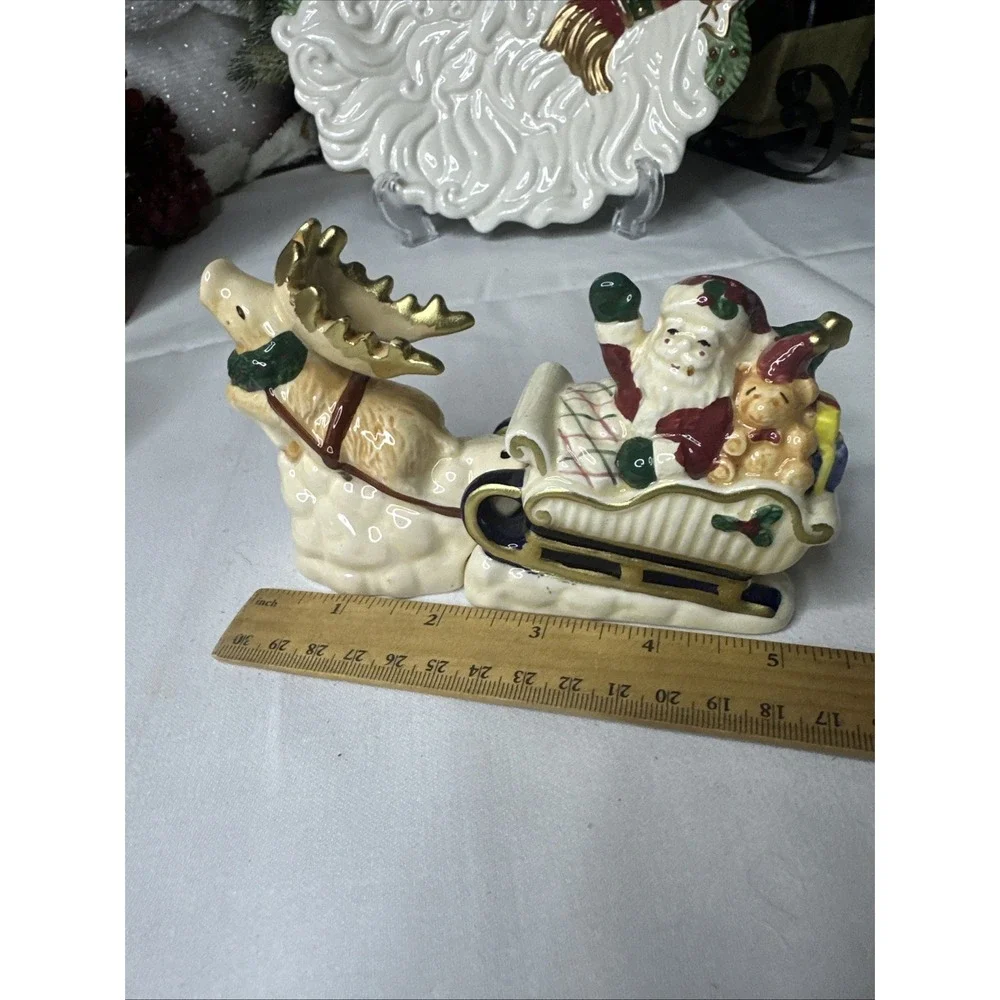 Fitz & Floyd Classics Christmas Tidings Santa Canape Plate 10